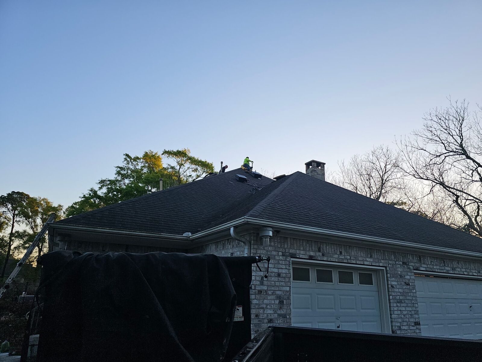 Roofing project photo 27