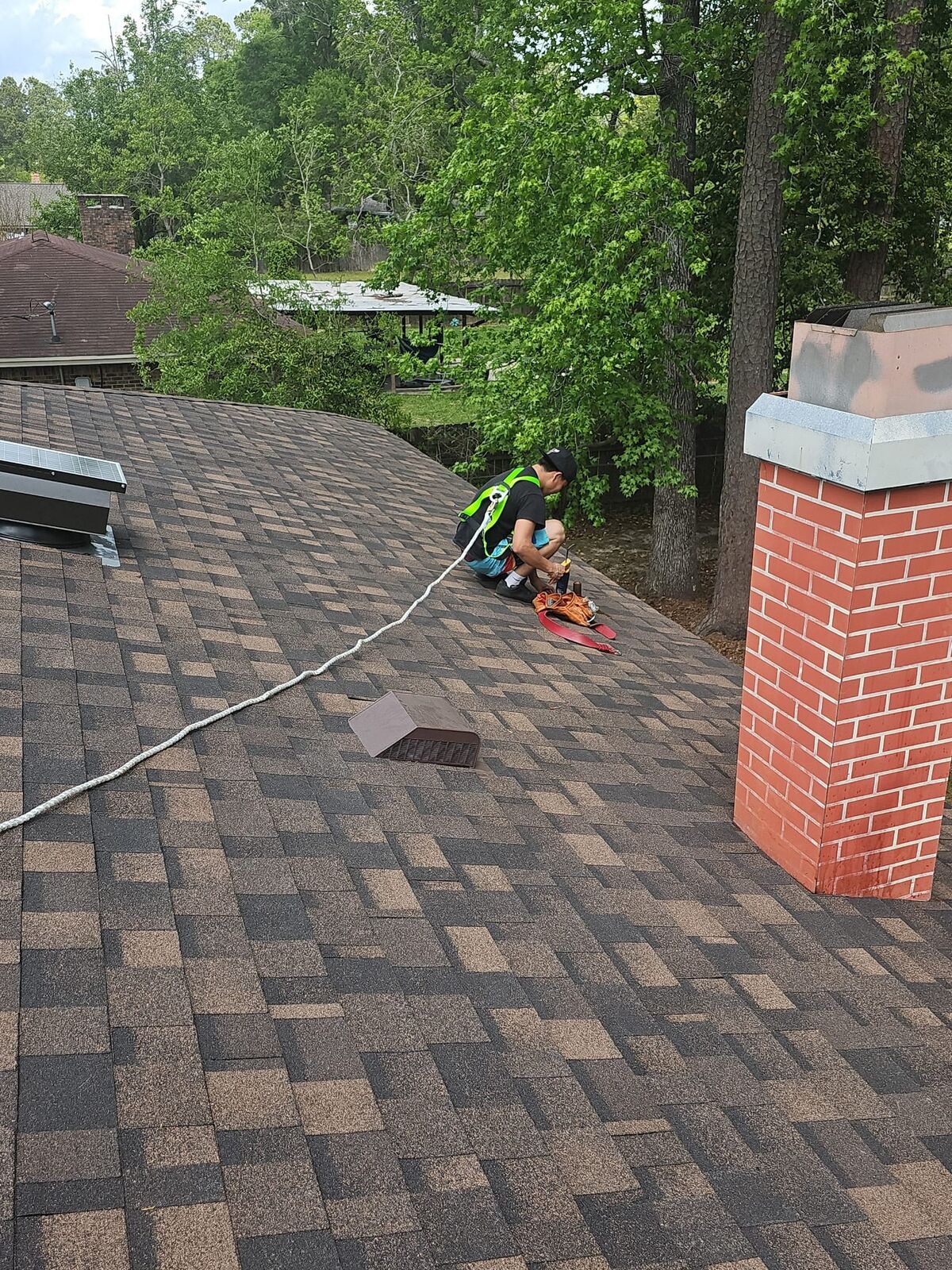 Roofing project photo 29