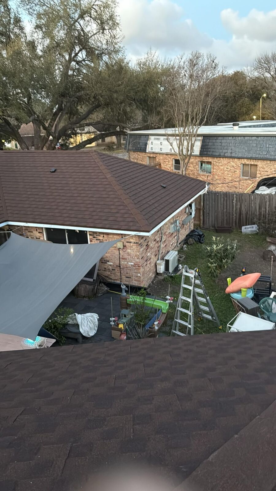 Roofing project photo 37