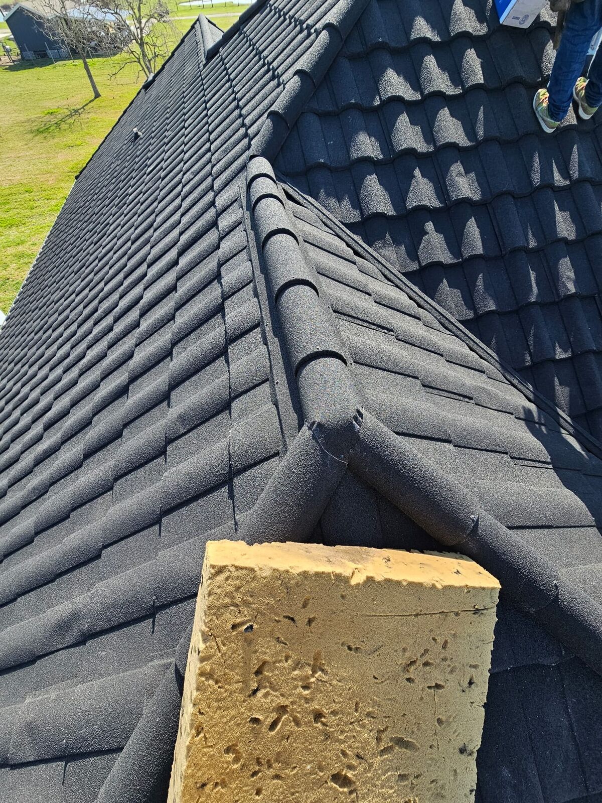 Roofing project photo 38