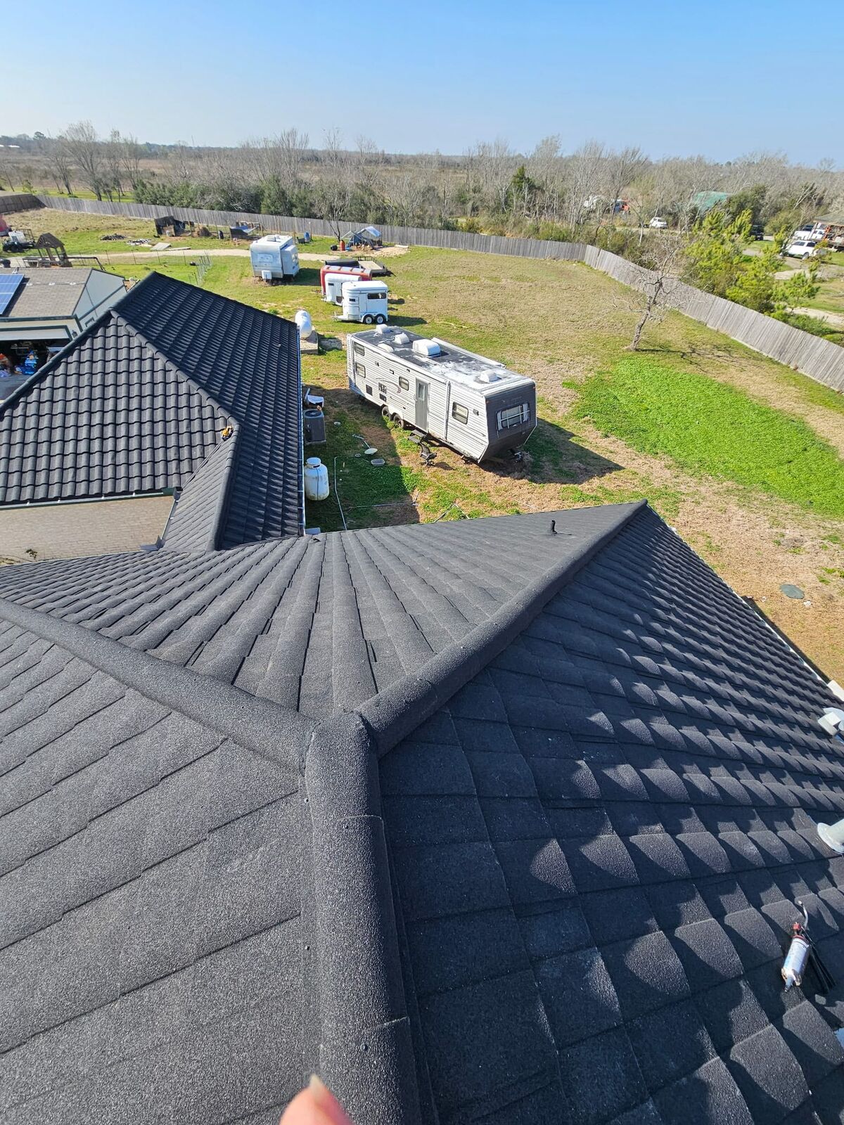 Roofing project photo 40